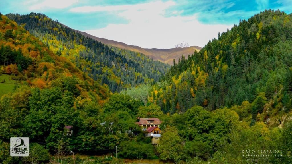 Проживание в семье Summer house on a hill near Shovi Glola-4